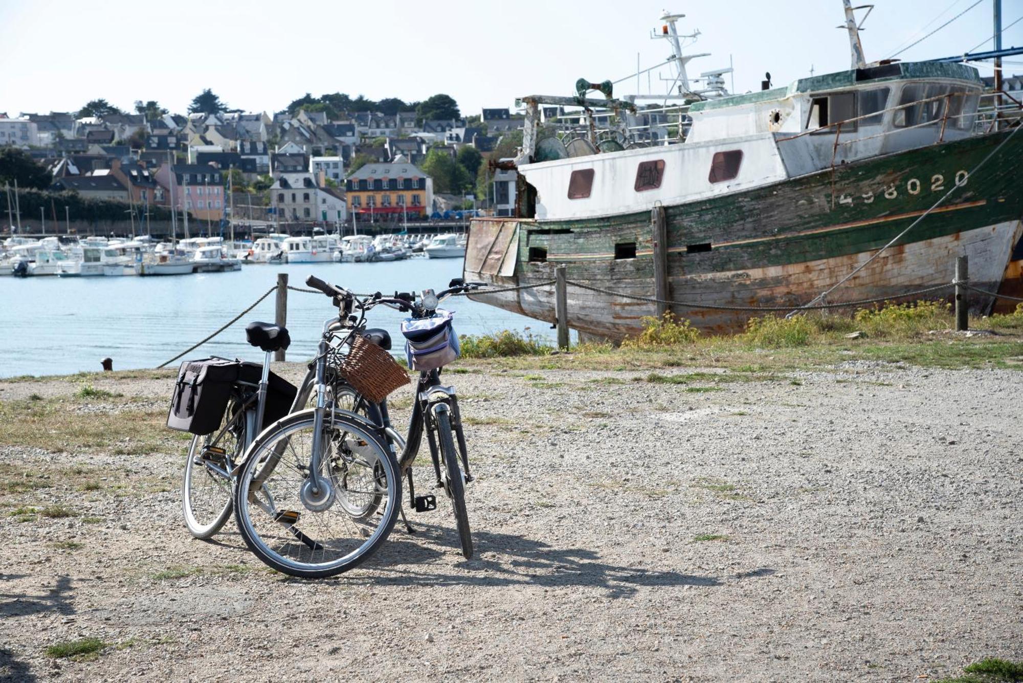 Villa Le Tipi Bleu Tiny House Neuve Avec Terrasse Et Jardin Camaret-sur-Mer Esterno foto